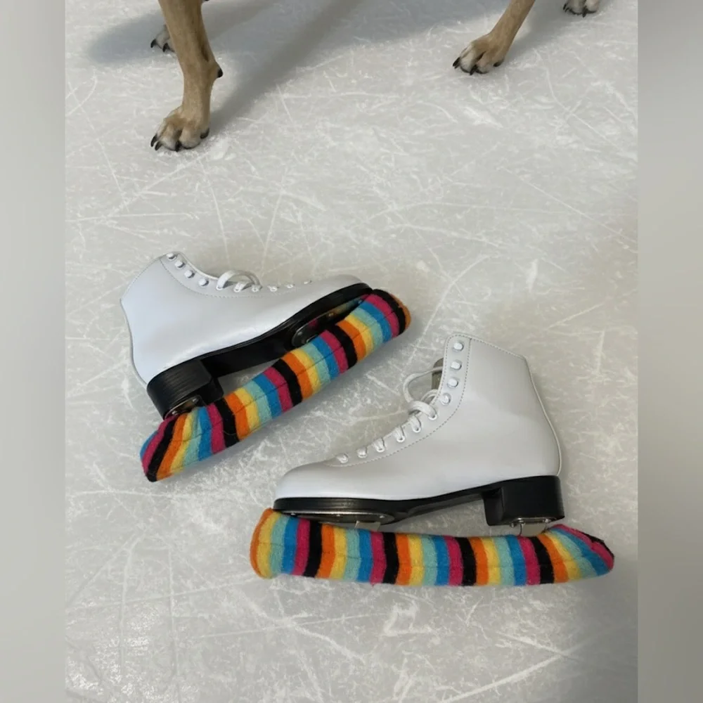 Women’s Ice Skates - Picture 3 of 3